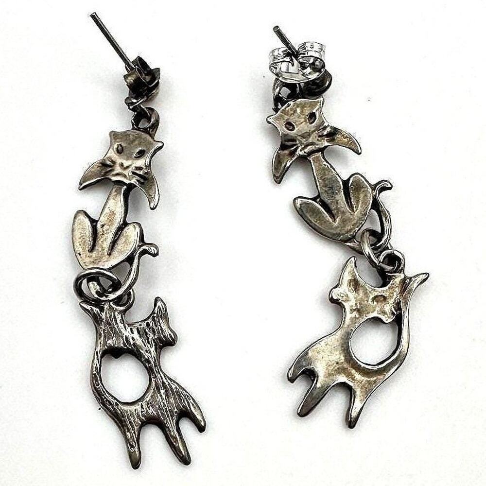 Vintage 80s Silver Tone Three Tiered Cat Dangle Stud Drop Earrings Retro Jewelry